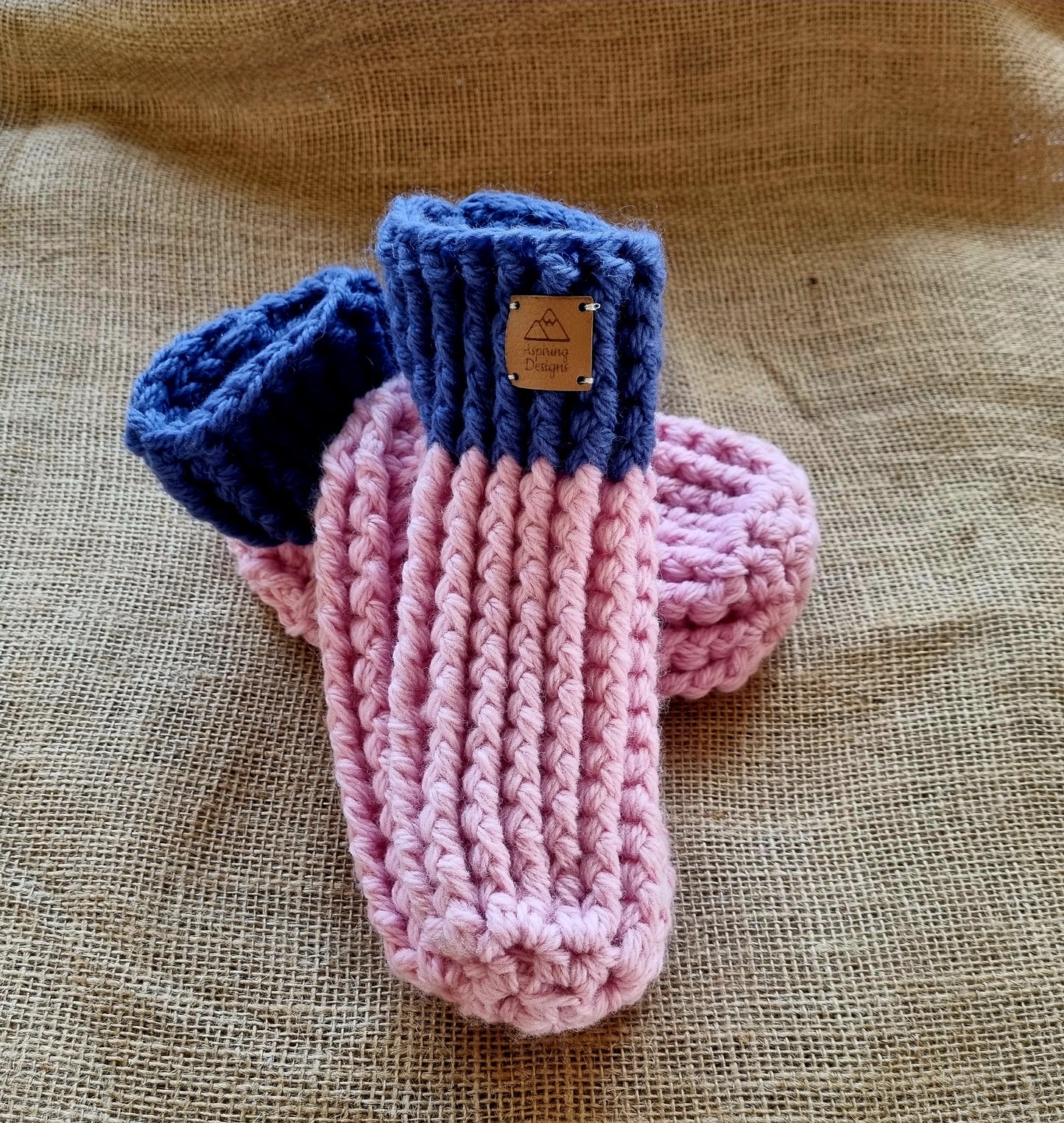 Aspiring Design Slippers