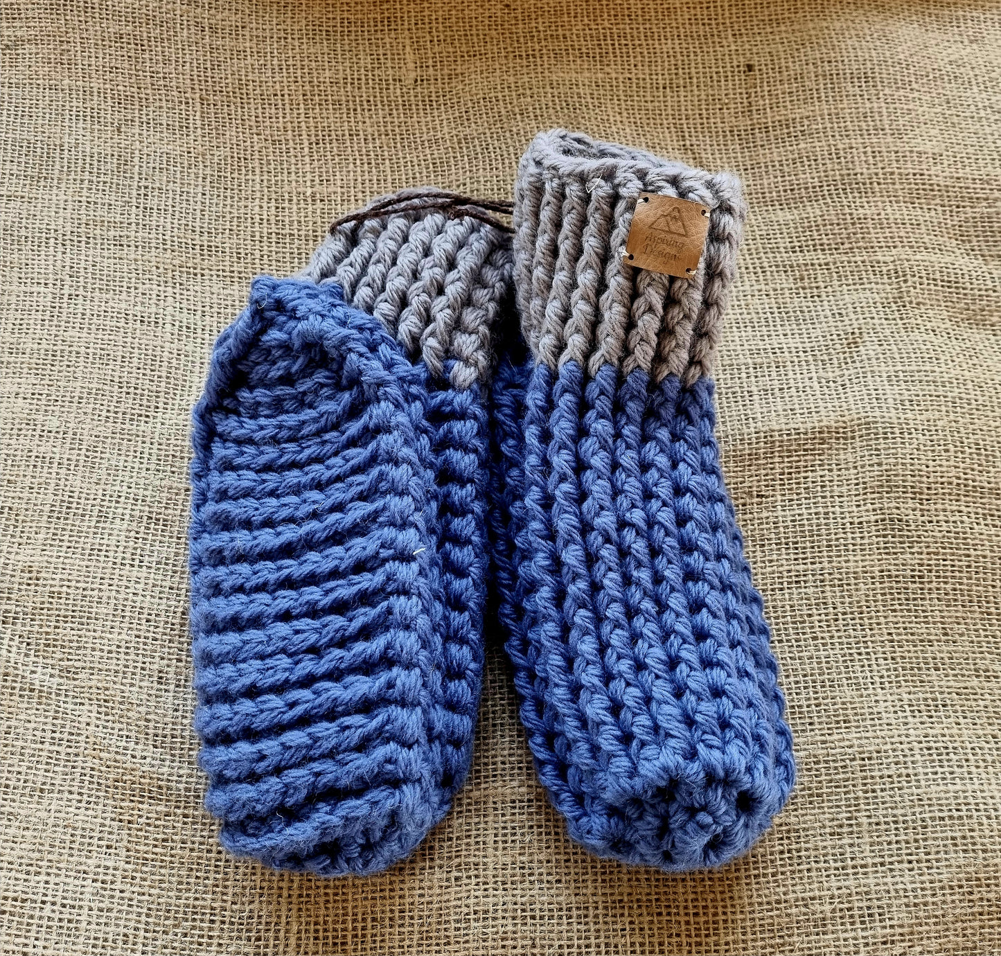 Aspiring Design Slippers